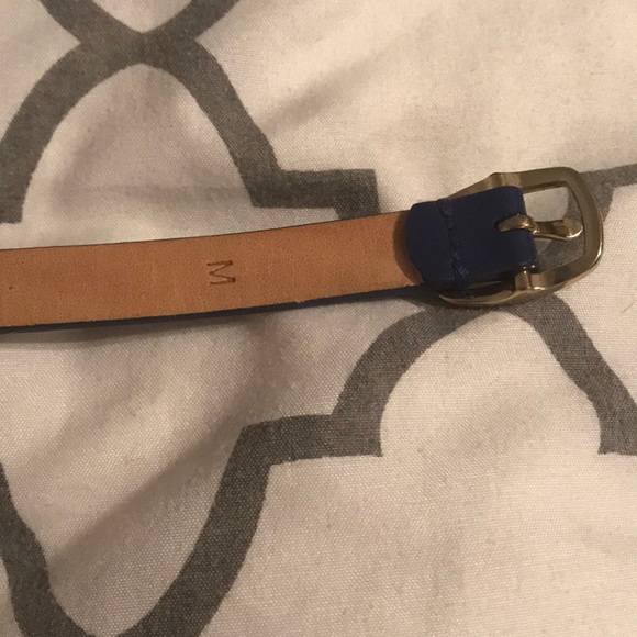 J. Crew like new blue patent leather belt - Picture 2 of 4